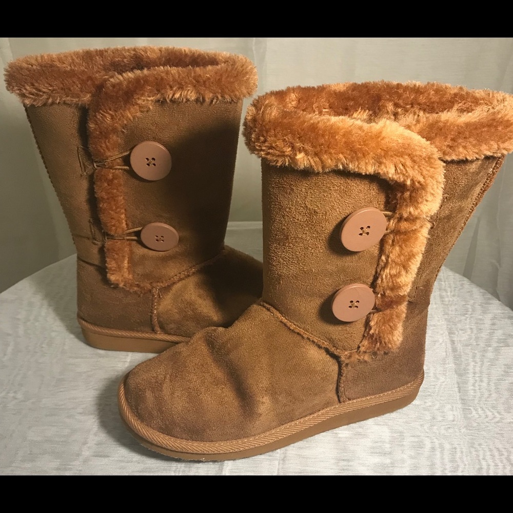 Boots size 6 FOREVER Tan faux suede & Fur Mid Calf
